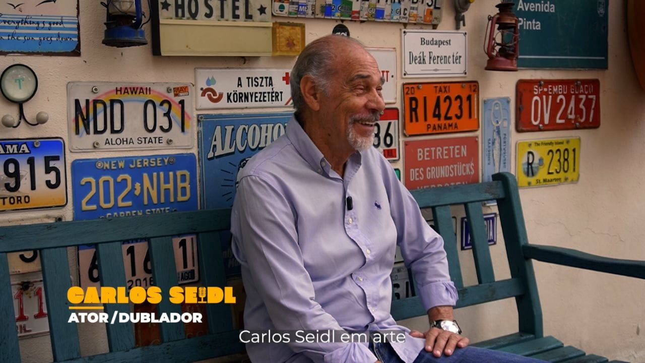 Carlos Seidl, ator e dublador, em frame do documentário Versão Brasileira: As vozes da nossa infância